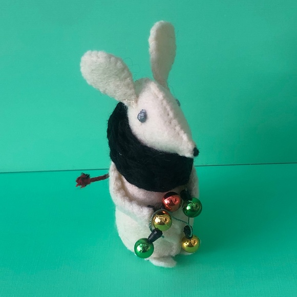 CYNTHESISplus Handmade Other - Felt Hand-sewn mouse with black scarf/string of lights